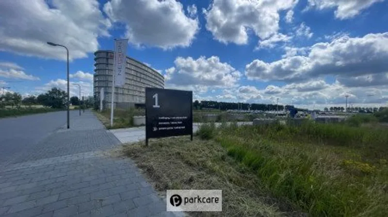 MOBIHUB | P+R - Schiphol Hoofddorp foto 8