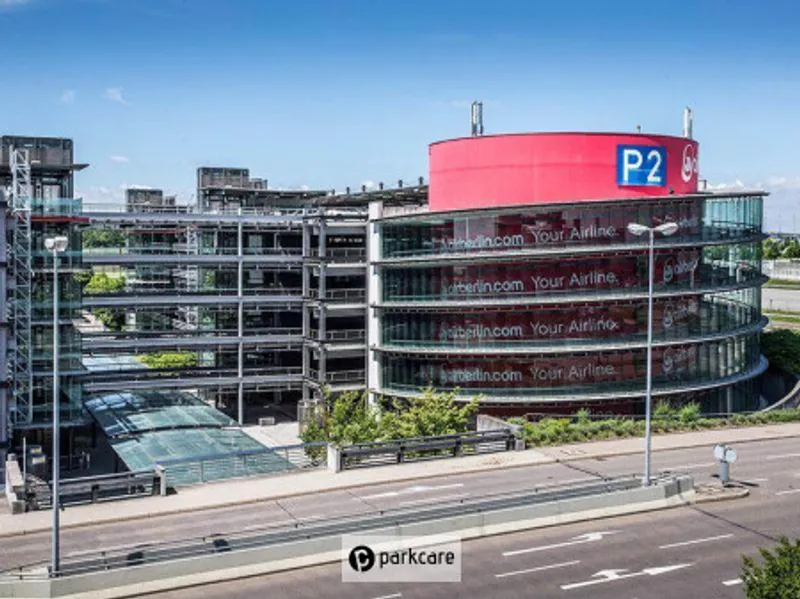 P2 Stuttgart Airport foto 3
